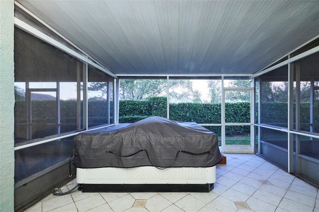 1751 FLUORSHIRE DRIVE, Brandon, FL 33511