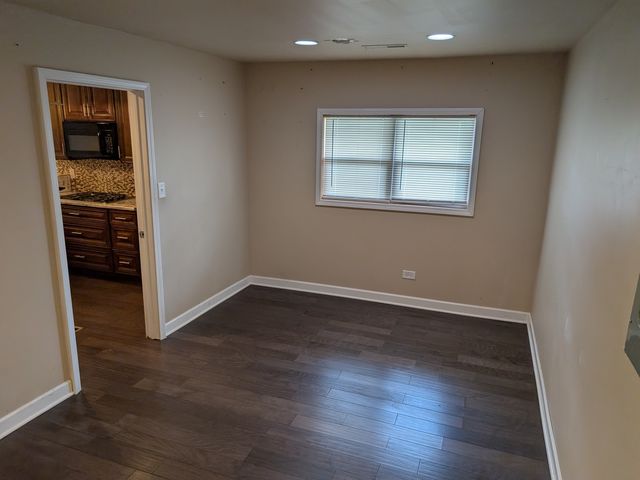 17511 Winston Drive, Country Club Hills, IL 60478