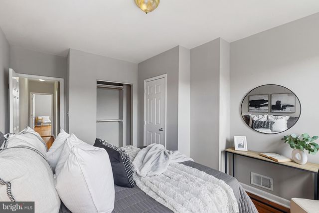 1628 S CHARLES ST, Baltimore, MD 21230