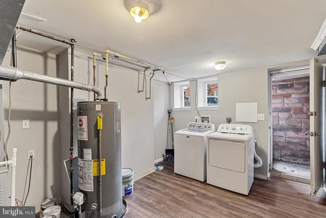 1628 S CHARLES ST, Baltimore, MD 21230