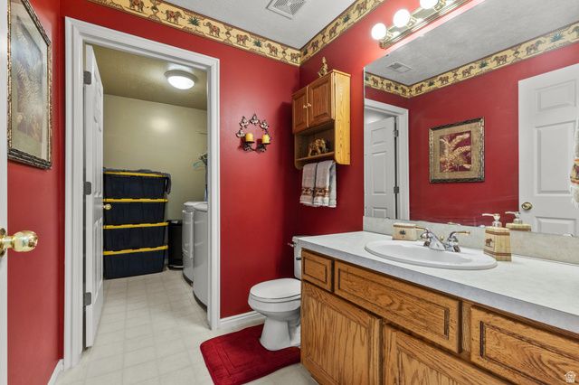 3077 W 4650 S, Roy, UT 84067