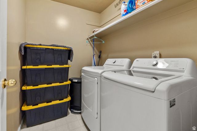 3077 W 4650 S, Roy, UT 84067