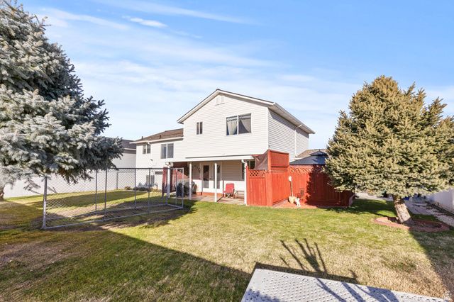 3077 W 4650 S, Roy, UT 84067