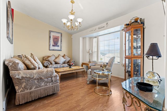 3077 W 4650 S, Roy, UT 84067