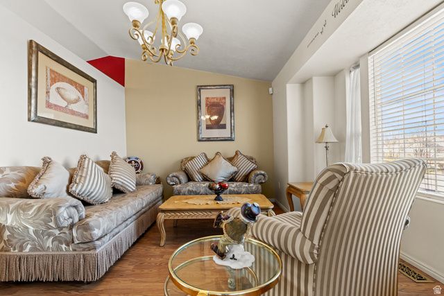 3077 W 4650 S, Roy, UT 84067