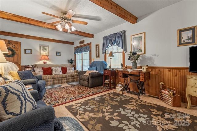 332 Ridge Road, Cheraw, SC 29520