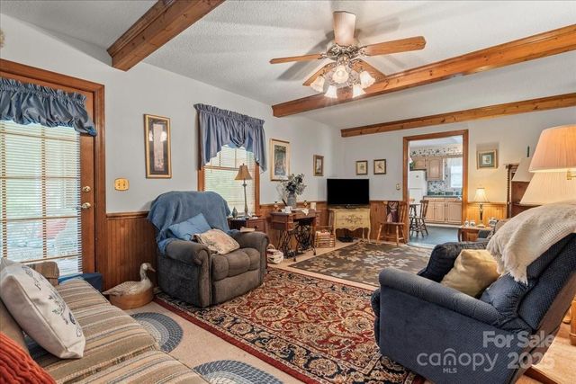 332 Ridge Road, Cheraw, SC 29520