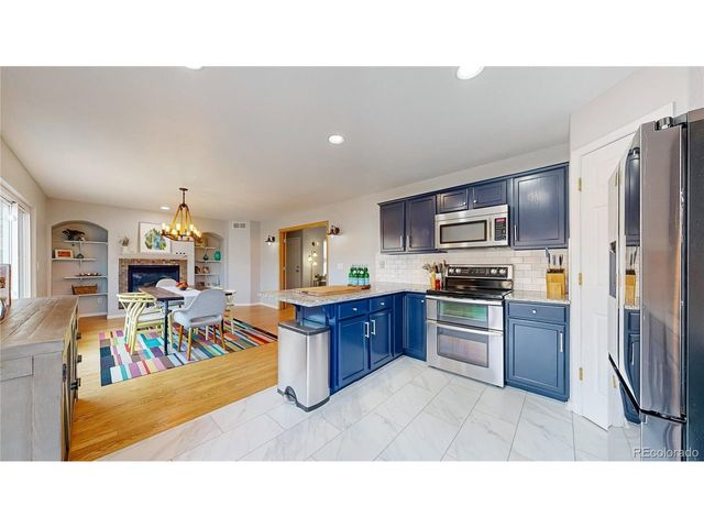 672 Entrada Dr, Golden, CO 80401