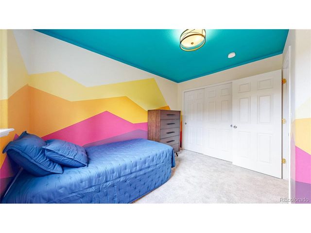 672 Entrada Dr, Golden, CO 80401