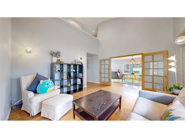 672 Entrada Dr, Golden, CO 80401