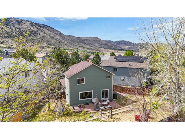 672 Entrada Dr, Golden, CO 80401