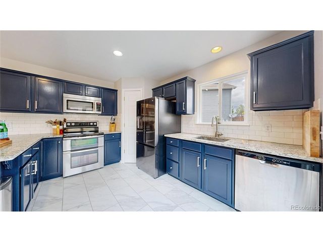 672 Entrada Dr, Golden, CO 80401