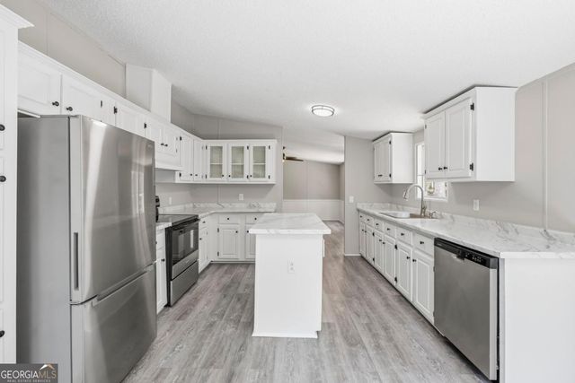 597 Rockville Springs Road, Eatonton, GA 31024