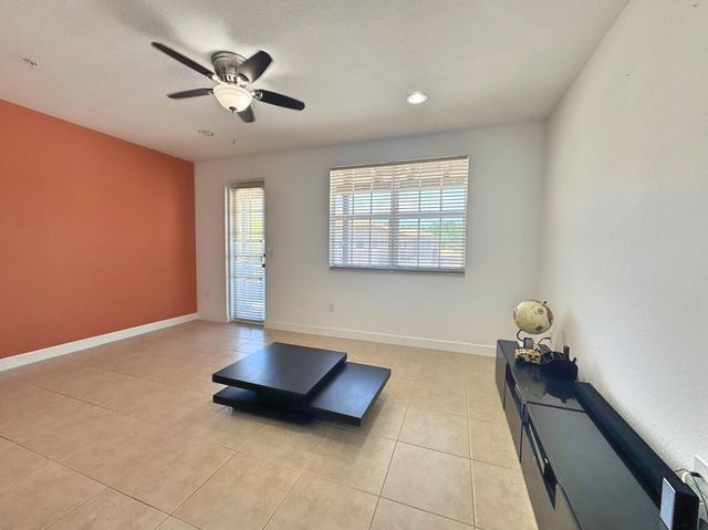 474 SW 147th Avenue, Pembroke Pines, FL 33027