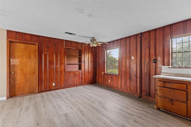 13001 Knollcrest Street, Houston, TX 77015