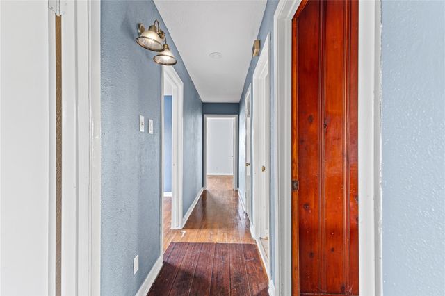 13001 Knollcrest Street, Houston, TX 77015