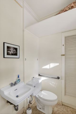 7230 Gilbert Drive, Shreveport, LA 71106