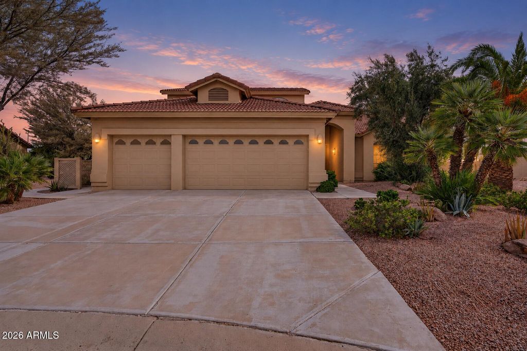 24619 S ROCKY BROOK Drive, Sun Lakes, AZ 85248 — exterior