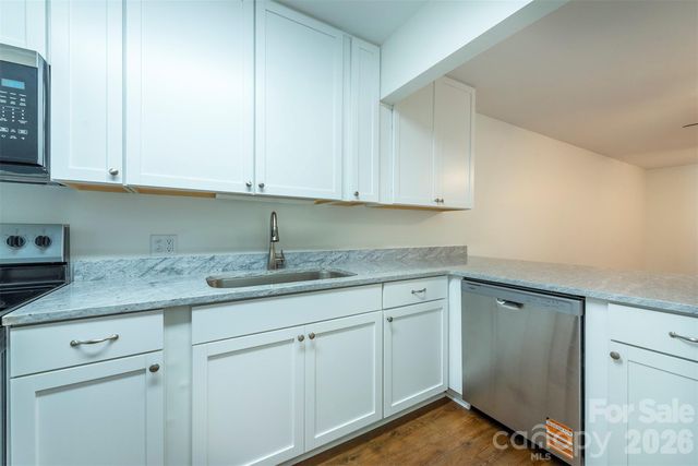 129 Colony Drive, Arden, NC 28704