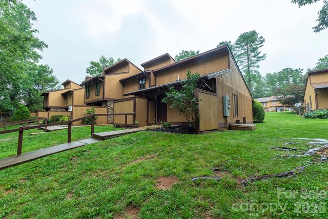 129 Colony Drive, Arden, NC 28704