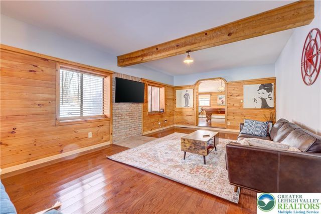 143 CATHLEEN Drive, Price Twp, PA 18302