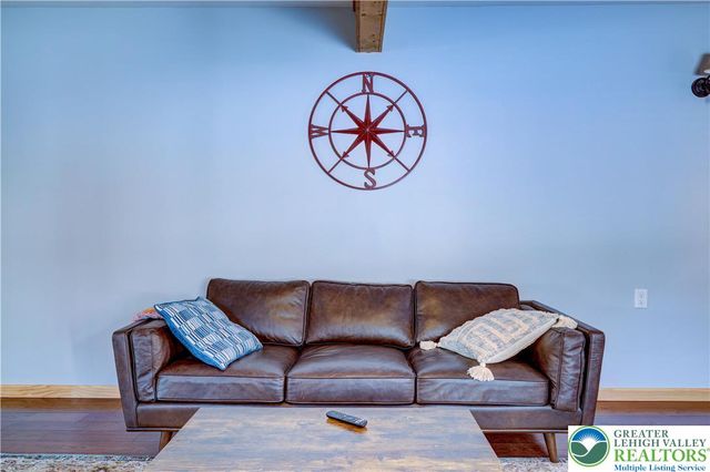 143 CATHLEEN Drive, Price Twp, PA 18302