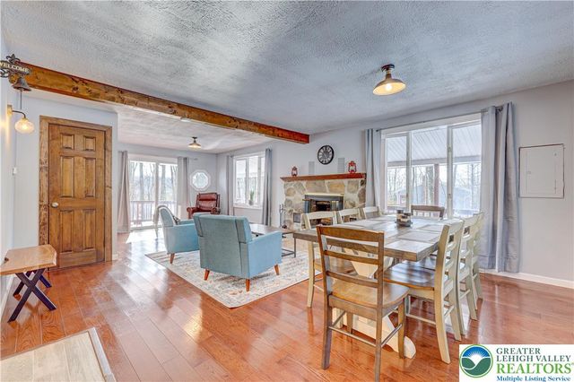 143 CATHLEEN Drive, Price Twp, PA 18302