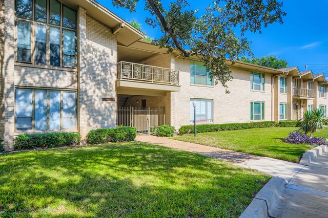 11104 Valleydale Drive C, Dallas, TX 75230