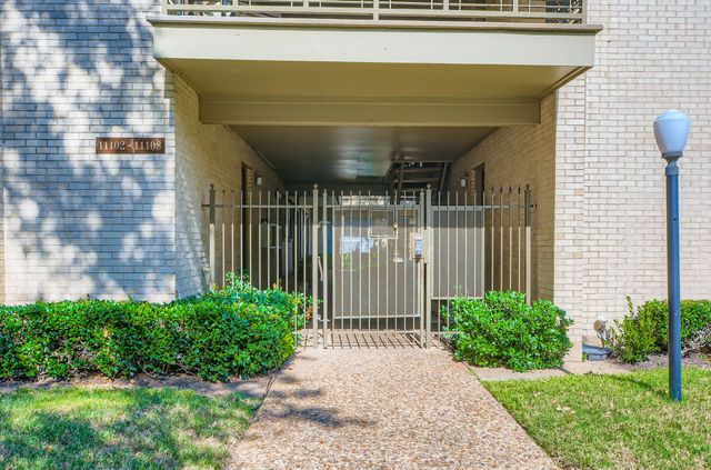 11104 Valleydale Drive C, Dallas, TX 75230