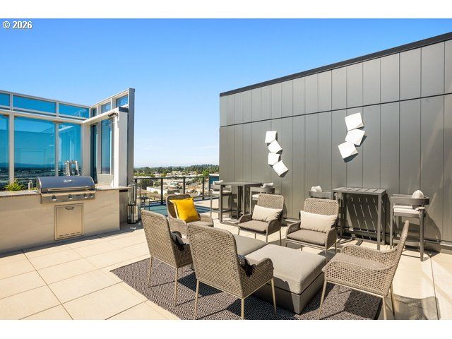 590 WATERFRONT Way 600, Vancouver, WA 98660