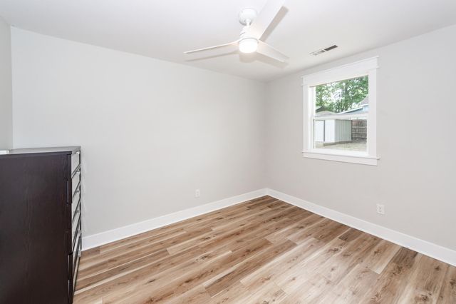 8 Teaneck Road, Goose Creek, SC 29445