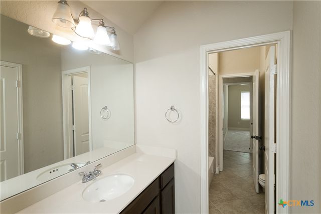 3067 Mustang Meadow, Seguin, TX 78155