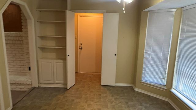 4008 Alava Drive, Fort Worth, TX 76133