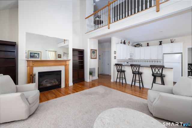 312 Spruce Hill Drive 312, Oxford, CT 06478