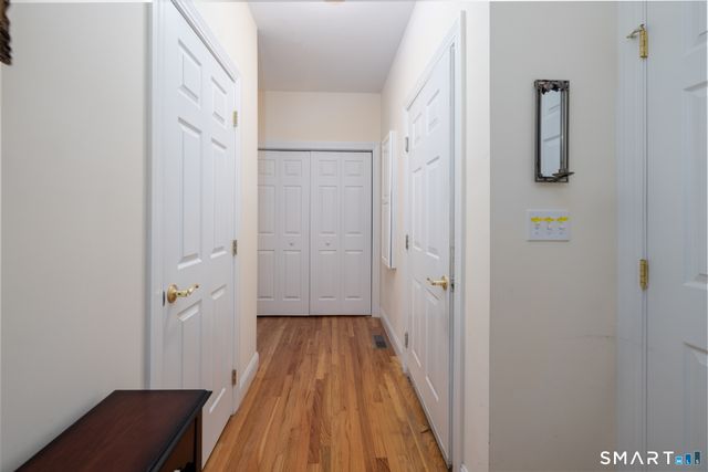 312 Spruce Hill Drive 312, Oxford, CT 06478