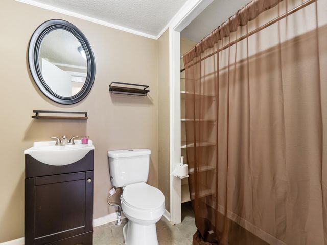3320 Brooks Avene, Bay City, TX 77414