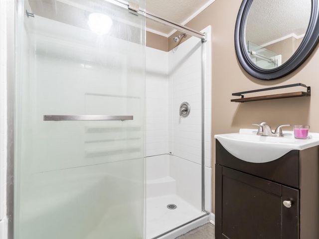 3320 Brooks Avene, Bay City, TX 77414