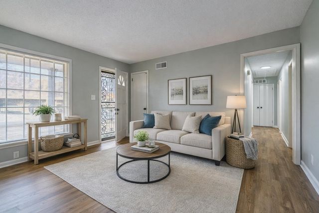 4845 SUMMERVIEW AVE, Memphis, TN 38118