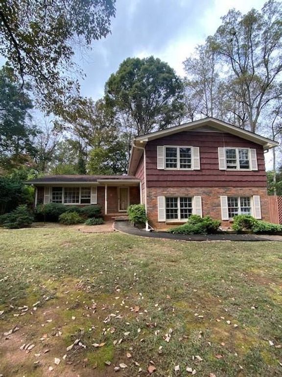 1704 Sterling SW Trail, Marietta, GA 30008