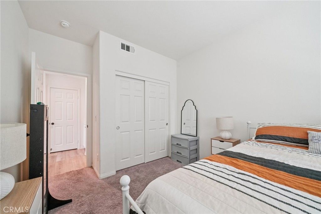 Image 27 of property listing at 618 S Brampton Lane, Rialto, CA 92376