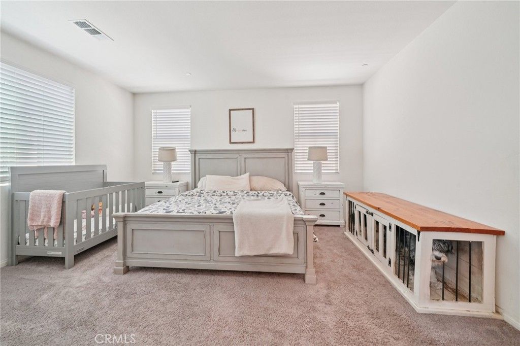 Image 37 of property listing at 618 S Brampton Lane, Rialto, CA 92376