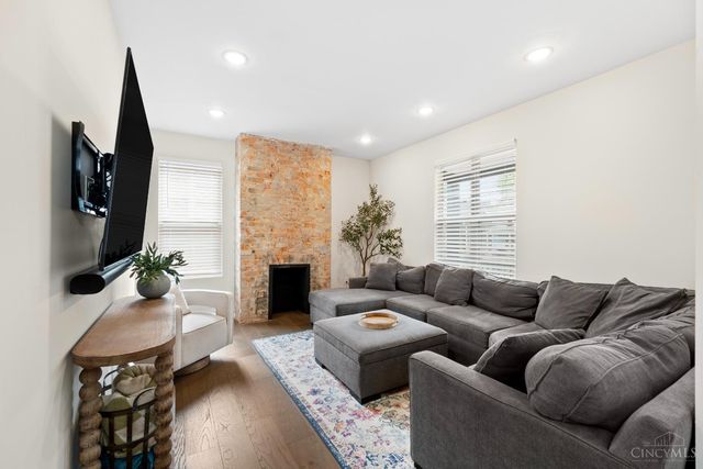 4610 Winona Terrace, Cincinnati, OH 45227