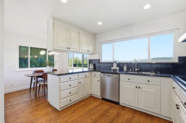 20715 Brush Road, Los Gatos, CA 95033