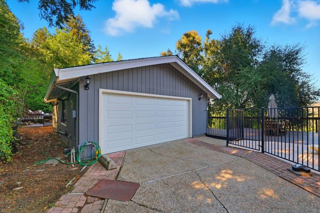 20715 Brush Road, Los Gatos, CA 95033