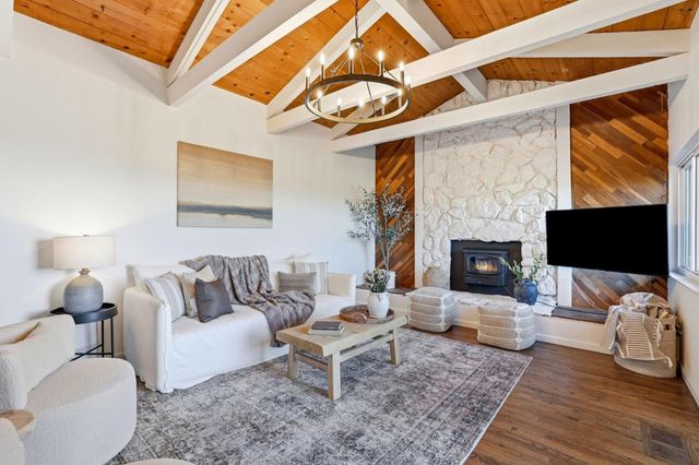 20715 Brush Road, Los Gatos, CA 95033