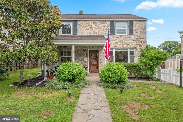 4 LOWRYS LN, Bryn Mawr, PA 19010