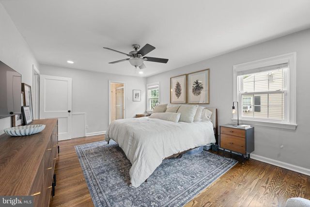 4 LOWRYS LN, Bryn Mawr, PA 19010