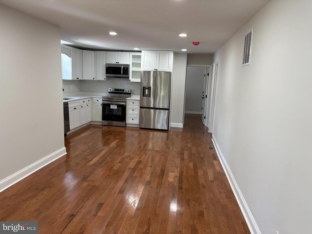 1528 HUNT AVE, Landover, MD 20785