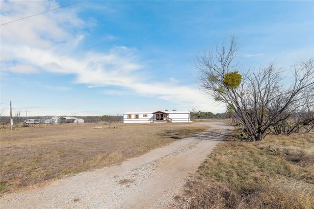 3393 Doe Trail, Brownwood, TX 76801