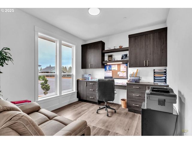 31001 Nw 51ST Ave, Ridgefield, WA 98642